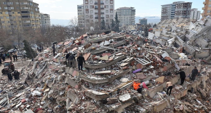 Deprem felaketinde altıncı gün: AFAD can kaybının 20 bin 665’e yükseldiğini duyurdu