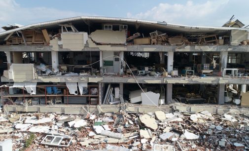 AKP Sözcüsü Çelik: Elazığ da deprem bölgesi olacak, 10 il değil 11 il olarak zikredeceğiz