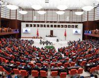HDP’li ve TİP’li milletvekillerinin dokunulmazlık dosyaları Meclis’te