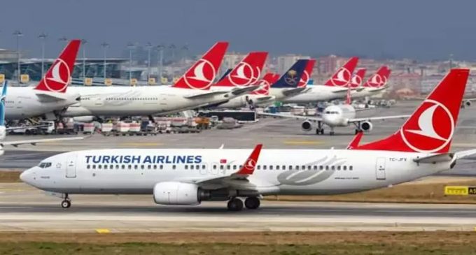 THY uçağı Esenboğa Havalimanı’na acil iniş yaptı