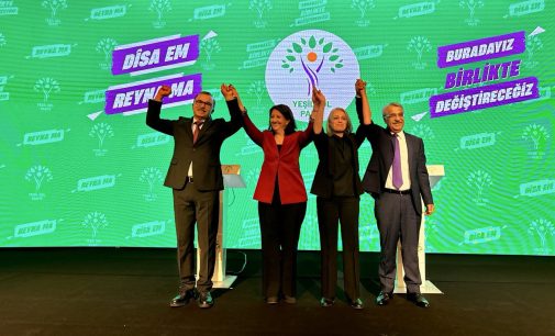 Yeşil Sol Parti seçim bildirgesini açıkladı: “Buradayız, birlikte değiştireceğiz” sloganı benimsendi