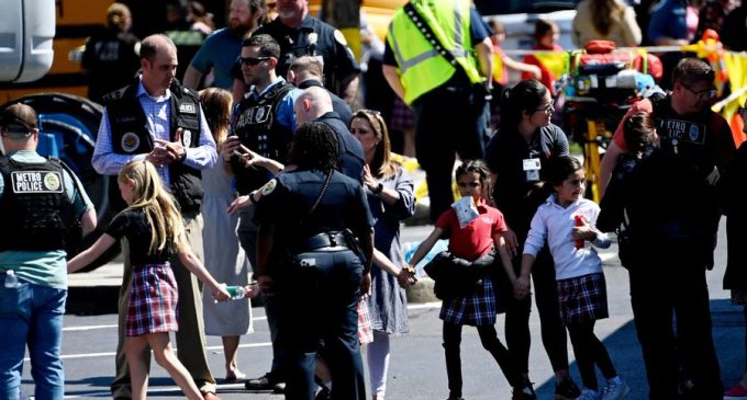 ABD’nin Tennessee eyaletinde özel Hıristiyan okuluna silahlı saldırı: Üçü çocuk en az altı kişi öldü