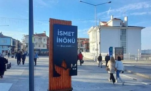 AKP’li Bursa Büyükşehir Belediyesi, İsmet İnönü’nün adının yazılı olduğu totemlerin kaldırılmasını istedi