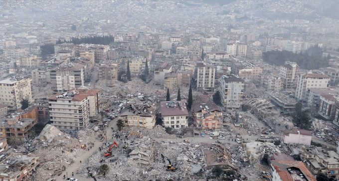 SES’ten deprem raporu: Ölüm raporu verilmemiş binlerce insan var, gerçek sayılara ulaşmak imkânsız