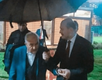 Bir cemaat daha seçimlerde Erdoğan’ı destekleyeceklerini duyurdu: Erdoğan ağırlamış, Soylu şemsiye tutmuştu!