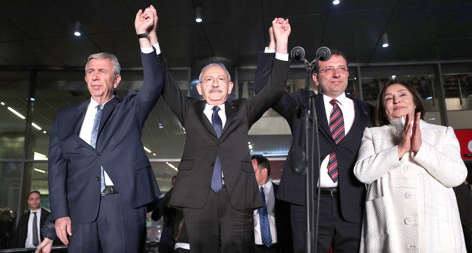 Kuşoğlu: İmamoğlu ve Yavaş aynı anda Cumhurbaşkanı Yardımcısı ve Belediye Başkanı olmayacak