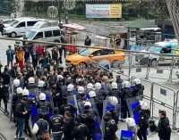 Polisin cumartesi “klasiği”: Yine annelere saldırdı, en az 25 yurttaş gözaltına alındı!