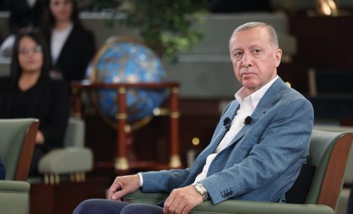 Erdoğandan “seçim” mesajı: Gerektiğinde 15 Temmuz gibi hayatımız pahasına istiklal ve istikbalimize sahip çıkarız
