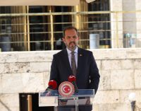 AKP’li vekil böyle tehdit etti: Cumhurbaşkanımız Erdoğan’ı üzenlerin kulağını koparırız…