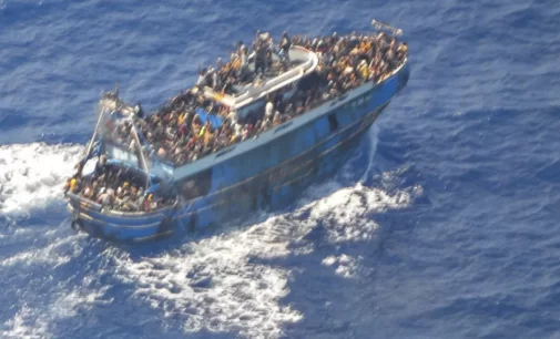 Yunanistan’daki tekne faciası: 79 beden cansız çıkarıldı, 750 kadar göçmen taşıyor olabilir