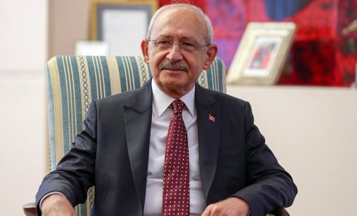 Kılıçdaroğlu: CHP, hiç kimseye altın tabak içinde Genel Başkanlığı sunmaz