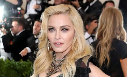 Madonna yoğun bakıma kaldırıldı