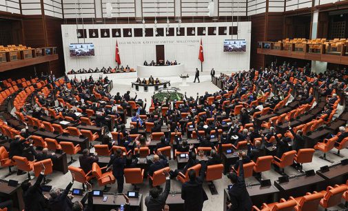 CHP’nin ‘kaçak eğitim merkezlerinin araştırılması’ önerisi AKP ve MHP oylarıyla reddedildi
